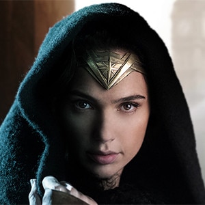 Wonder Woman Premieres First Trailer At Comic-Con - E! Online