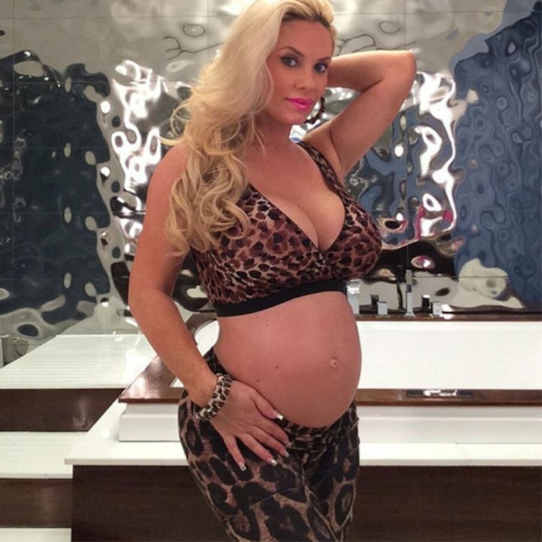 Photos from Coco's Pregnancy Pics
