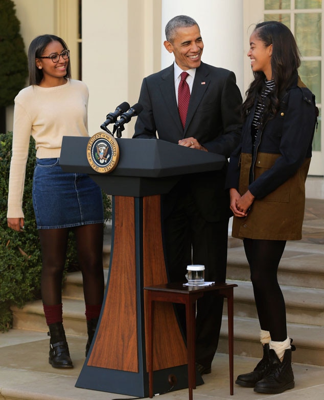 All Grown Up From Malia Obama And Sasha Obama Over The Years E News