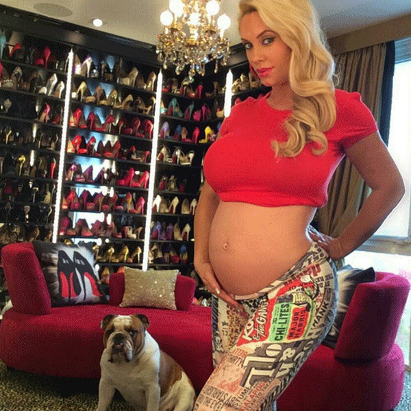 Exclusive Coco Defends Her Small Baby Bump E Online