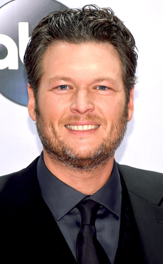 Blake Shelton Will Be Honored With 2015 Cmt Artists Of The Year Award E Online Uk 