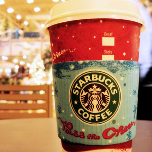 https://akns-images.eonline.com/eol_images/Entire_Site/2015109/rs_300x300-151109142432-300-2007-starbucks-red-holiday-cup.jm.110915.jpg?fit=around%7C1080:540&output-quality=90&crop=1080:540;center,top