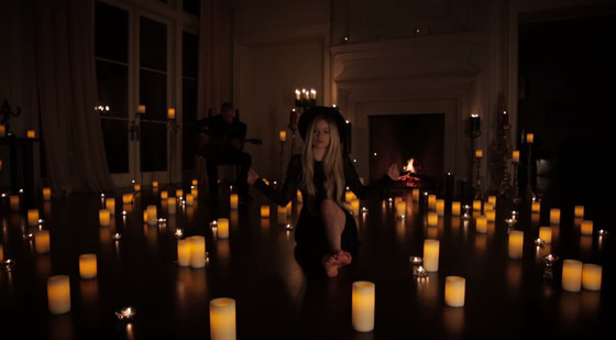 Avril Lavigne Lança O Clipe Give You What You Like E Online Brasil 