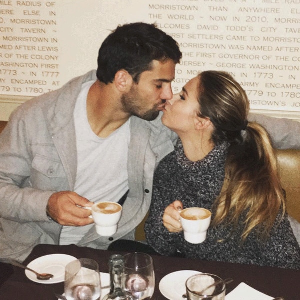 Pucker Up From Eric Decker And Jessie James Decker Are The Hottest Couple Ever E News 