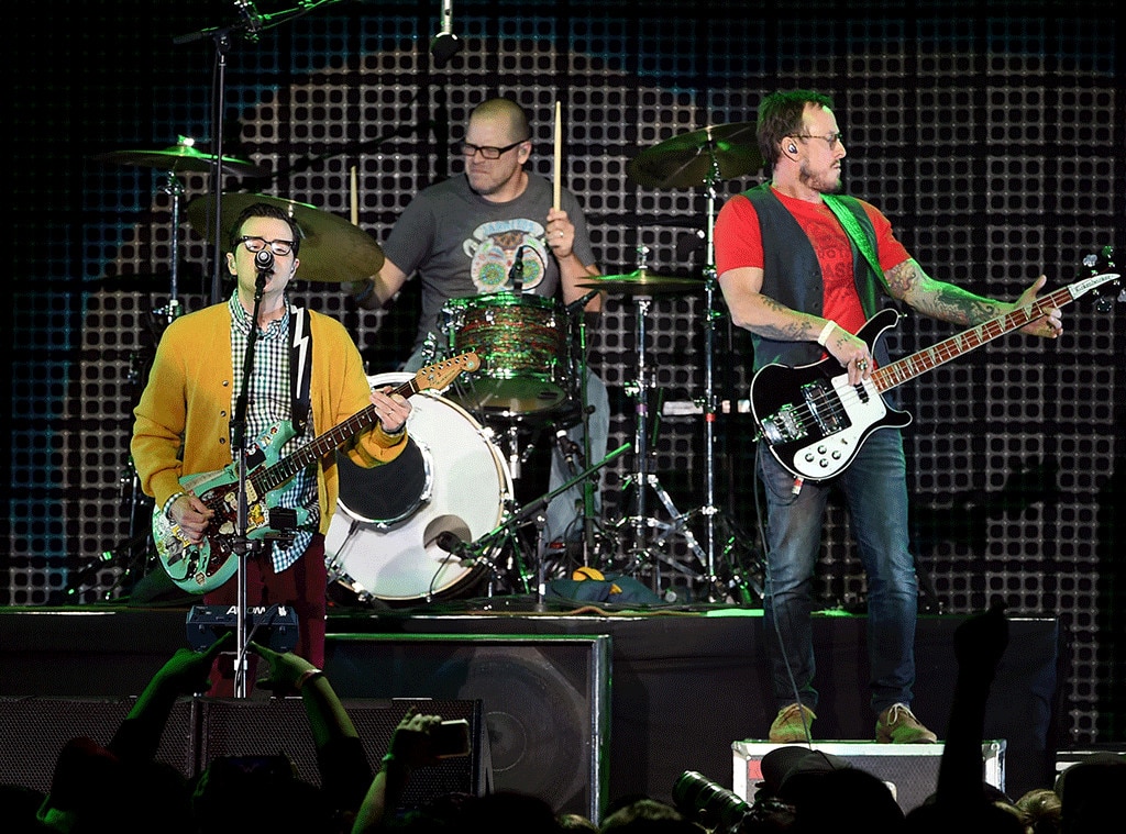 Weezer from Musicians Performing Live on Stage E! News