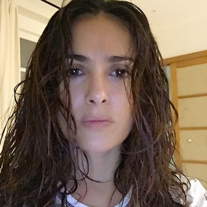 No Makeup No Retouching This Is Salma Hayek At 51 Photo 1