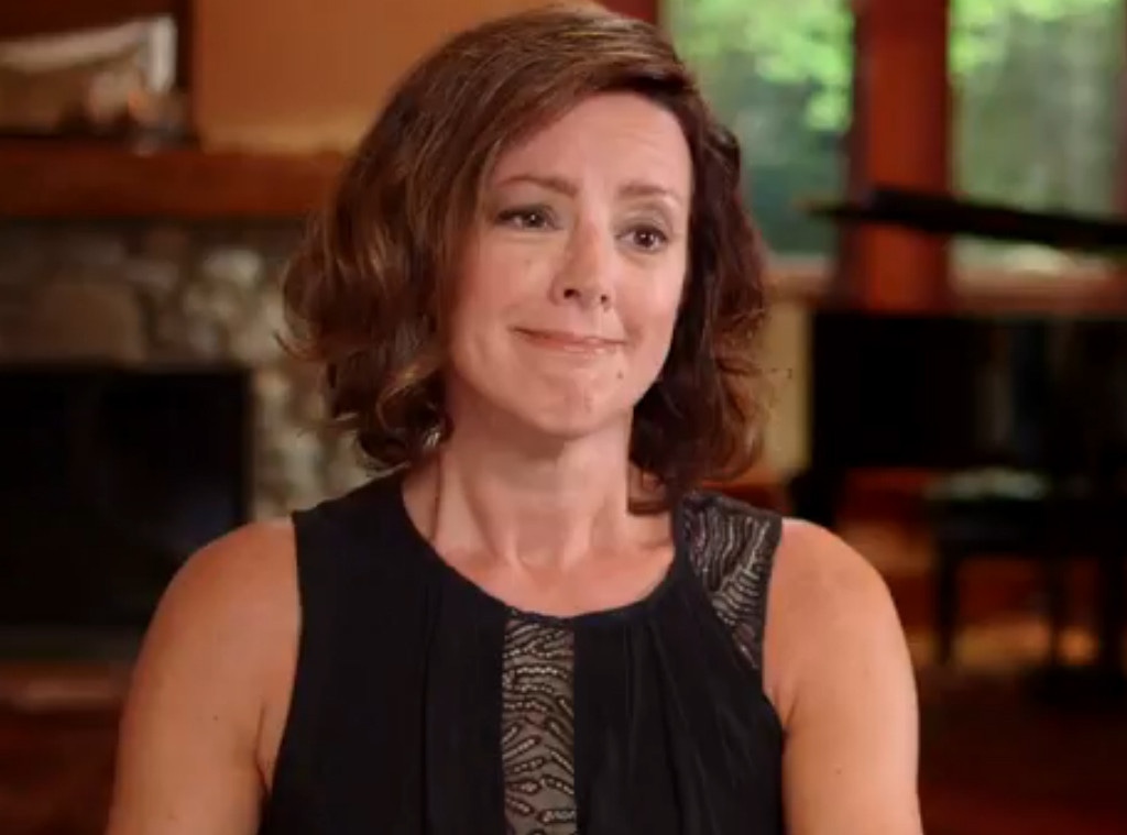 Even Sarah Mclachlan Admits She Can T Watch Her Own Aspca Commercials E Online Even Sarah Mclachlan Admits She Can T Watch Her Own Aspca Commercials E Online