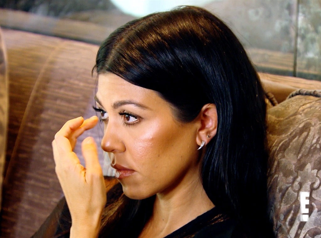 Watch Scott Disick Break Down in Tears While Apologizing to Kourtney