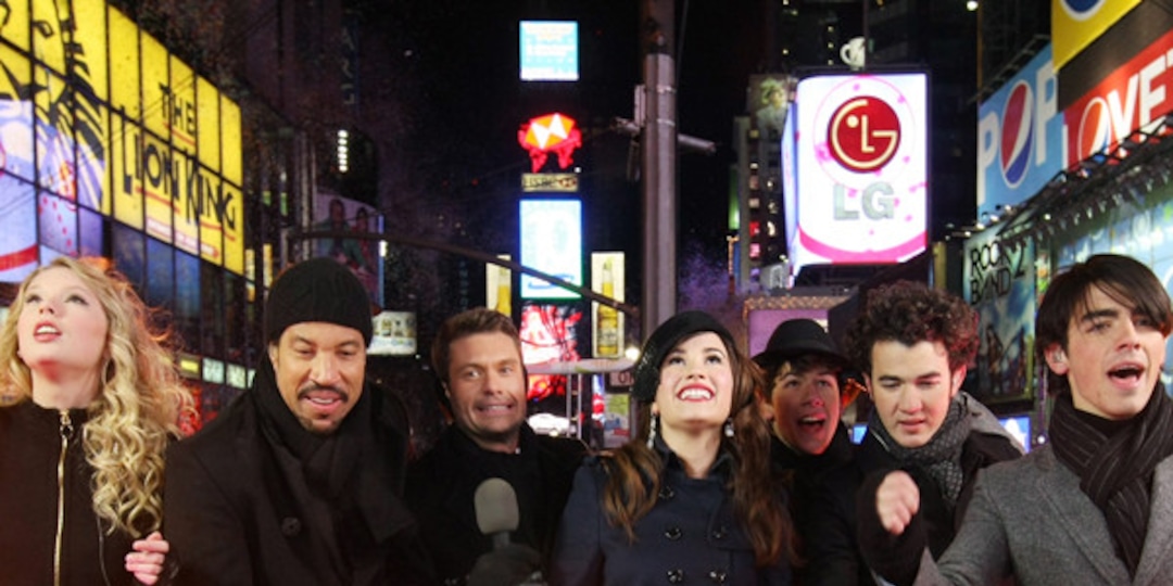 Remember the Most Awkward New Year's Eve TV Moment Ever?