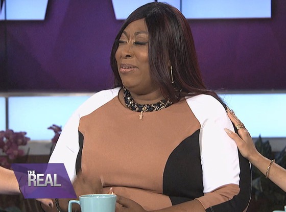 The Reals Loni Love Tears Up While Discussing Her Body E News