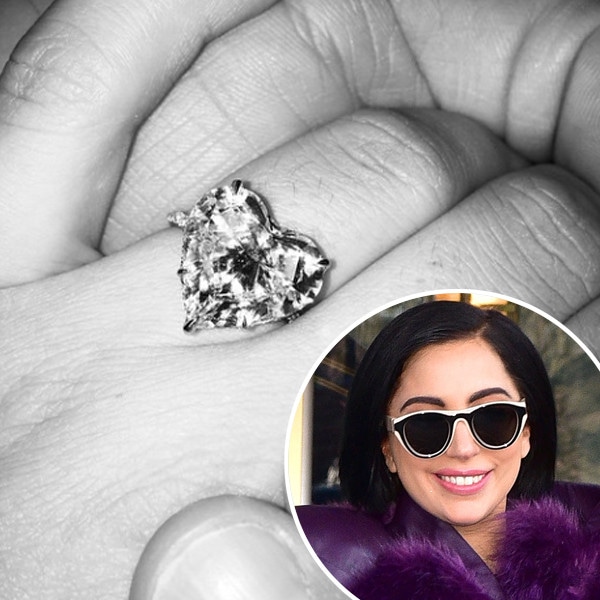 muziek doel Intuïtie All the Details on Lady Gaga's Massive, Heart-Shaped Engagement Ring! - E!  Online