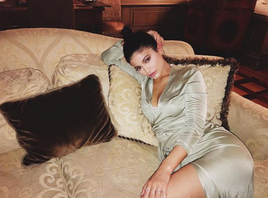 Model Moment From Kylie Jenners Heisseste Instagram Fotos In