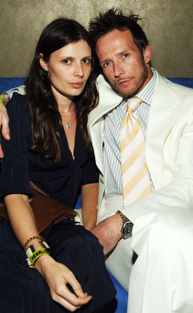 Scott Weiland S Ex Wife Pens Emotional Letter Following His Death E Online