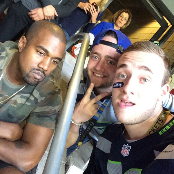 Kanye West Is Not by Fans' Selfie Attempts at Super Bowl! - E! Online