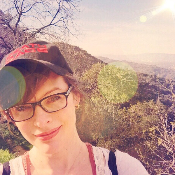 Pregnant Milla Jovovich Looks Ready To Pop With Her Pup E Online @millajovovich instagram @millajovovich official website: pregnant milla jovovich looks ready to