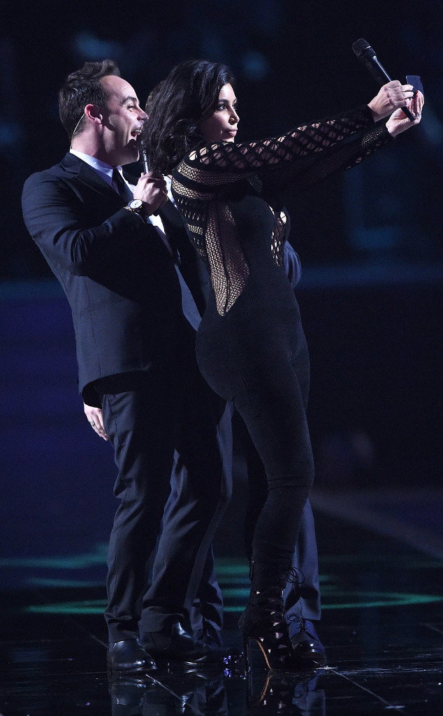 Kim Kardashian & Ant & Dec from 2015 Brit Awards | E! News