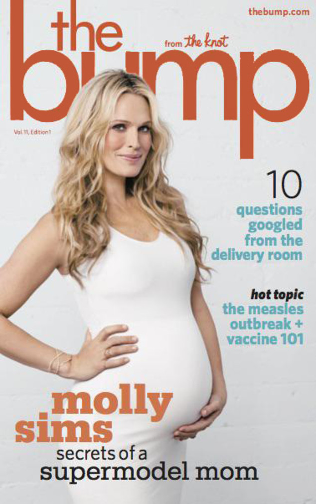 Molly Sims Shows Baby Bump, Reveals How Much Weight She's Gained E(02)