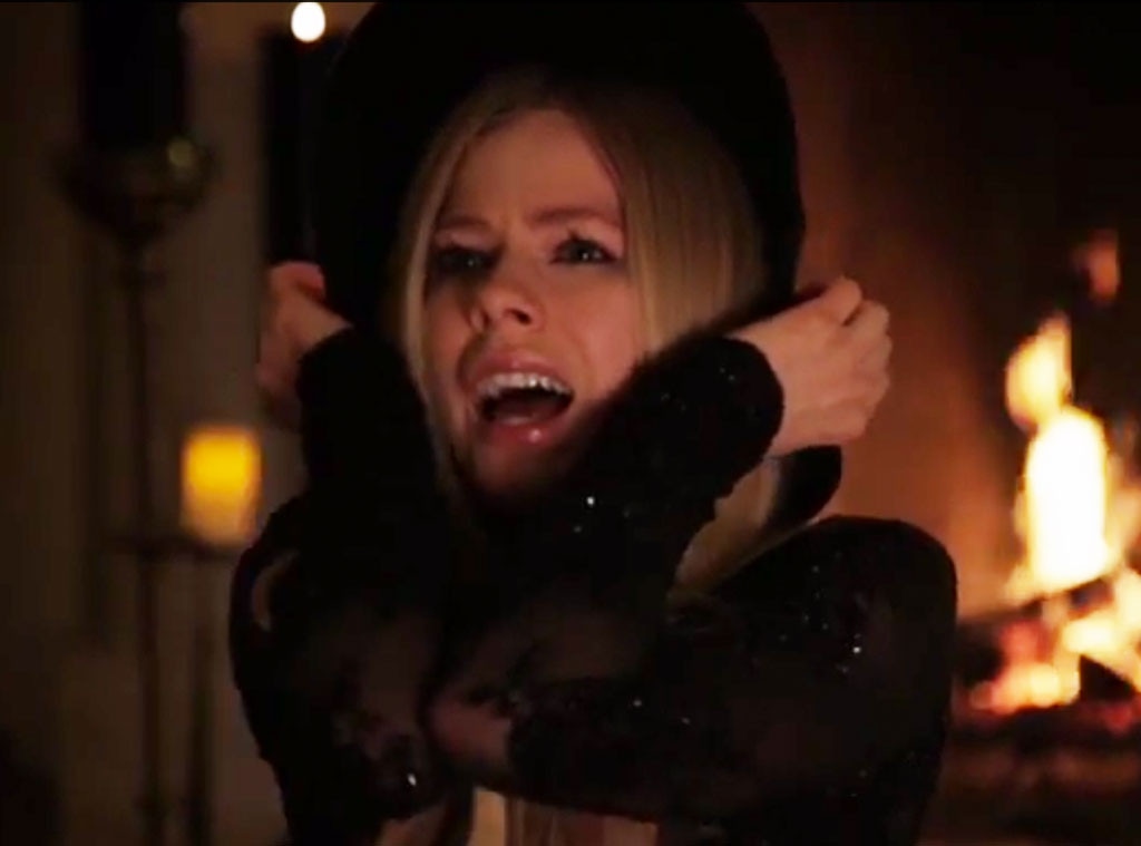Avril Lavigne, Music Video teaser