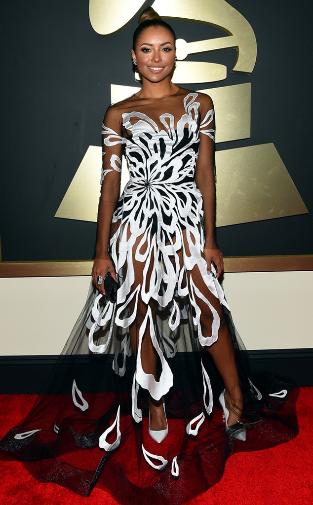 Large Appliqué from Fashion Police: 2015 Grammys | E! News