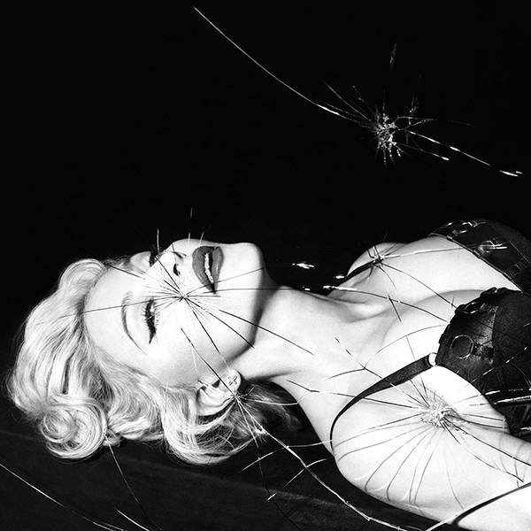 Madonna, OUT