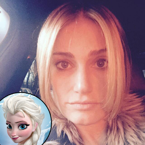 Idina Menzel Calls Elsa Blond Hair Comparisons Very Insulting E