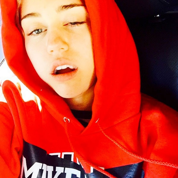 Miley Cyrus, Pulled Teeth, Instagram
