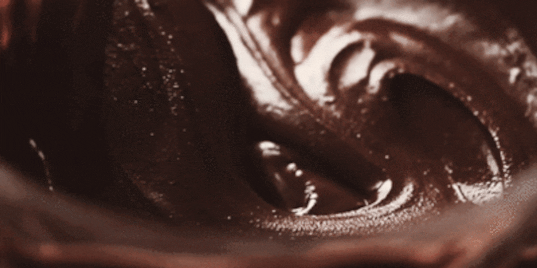 PROPRIETÀ DEL CIOCCOLATO: SCOPRITENE GLI INFINITI UTILIZZI