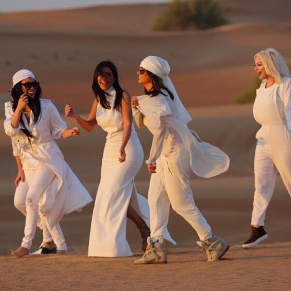 Kim K. Channeled Sex and the City in Dubai—See Pics! E! News