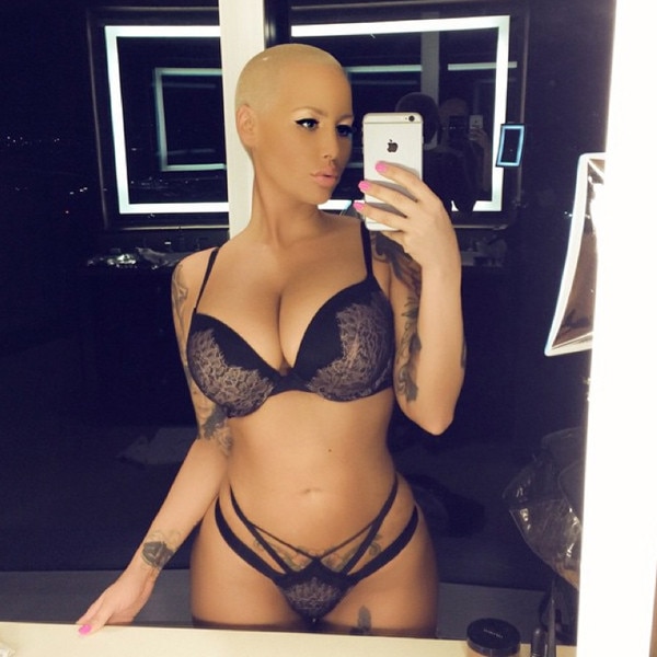 Amber Rose Reacts to Slut Shaming Critics With Sexy Selfie