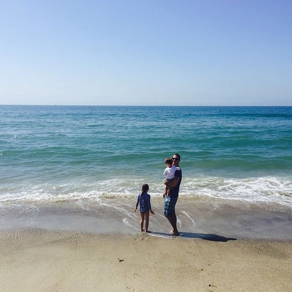 Sarah Michelle Gellar Shares Pics From Freddie Prinze Jr ...