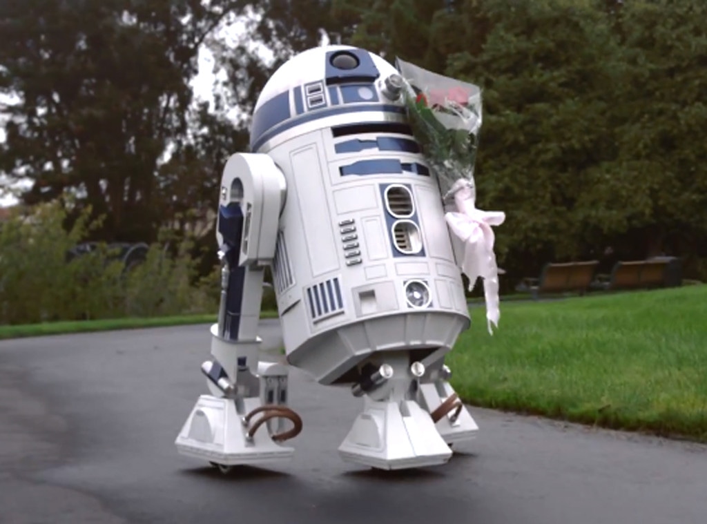 R2-D2, Artoo in Love