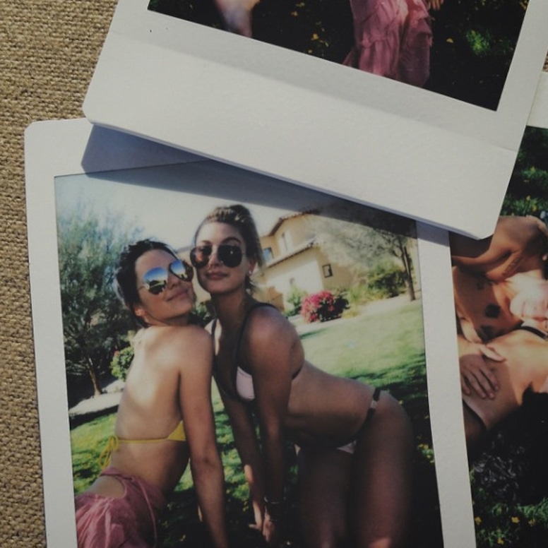 Kendall Jenner, Hailey Baldwin, Coachella 2015, Instagram