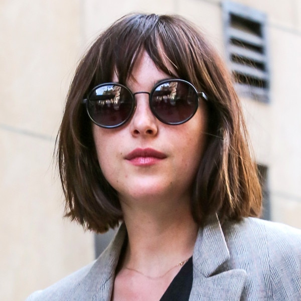 Details More Than 118 Dakota Johnson Short Hair Super Hot Dedaotaonec 