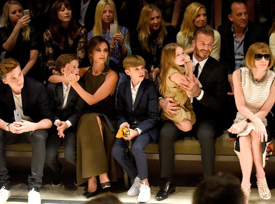 Brooklyn Beckham, Cruz Beckham, Victoria Beckham, Romeo Beckham, Harper Beckham, David Beckham, Anna Wintour