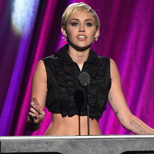 Miley Cyrus Can't Stop Changing Her Look at Rock and Roll Hall of Fame ...