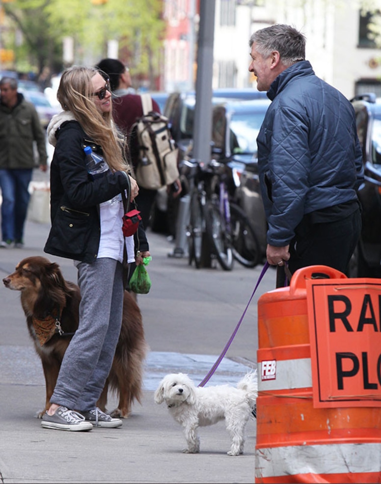 Amanda Seyfried, Alec Baldwin