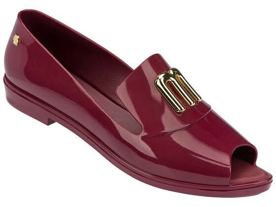 Karl Lagerfeld assina coleção para Melissa com pegada masculina - E! Online  Brasil