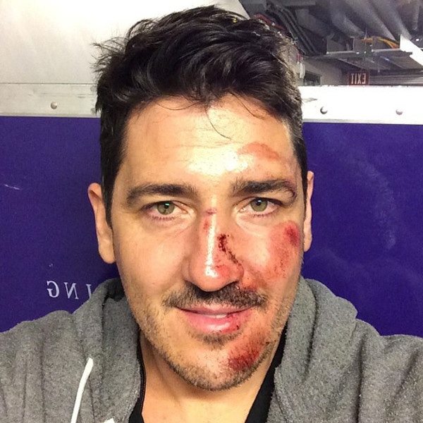 Jonathan Knight, Instagram, Injury