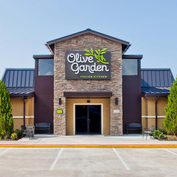 8 Secrets You Should Know About Olive Garden — Eat This Not That