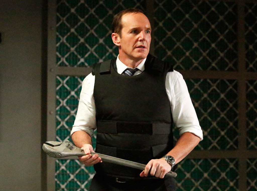 Agents Of S H I E L D Season 2 Finale Is Deadly E Online Agents Of S H I E L D Season 2 Finale Is Deadly E Online