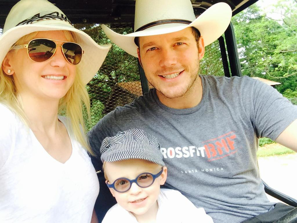 Anna Faris and Chris Pratt and Their Son Jack Pose for the Cutest