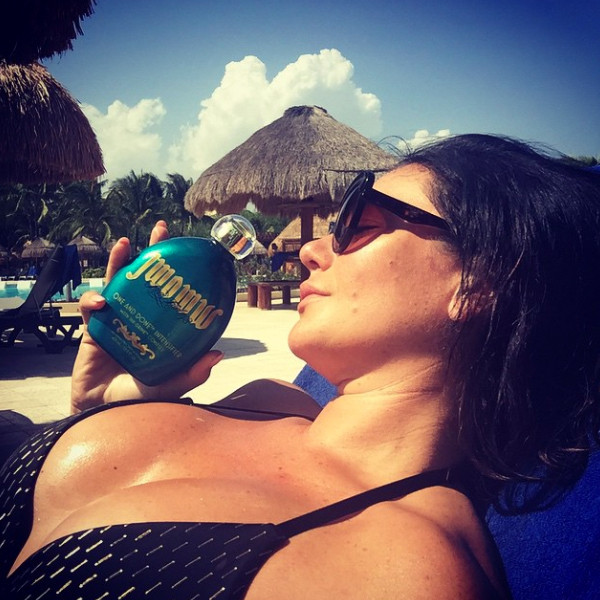 JWoww Is Not ''Embarrassed'' to Show Off Her Curves and ...