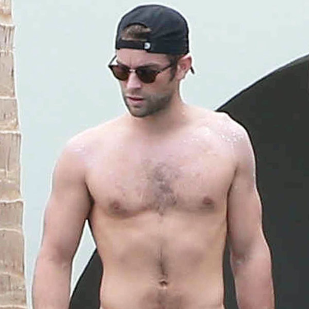 Heres Shirtless Chace Crawford on the Beach: Youre 