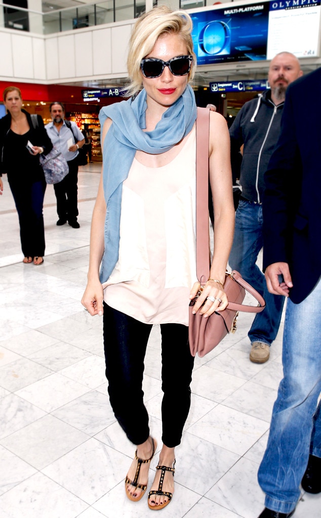 Her Outfit Costs What Sienna Miller s 2 095 Airport Style