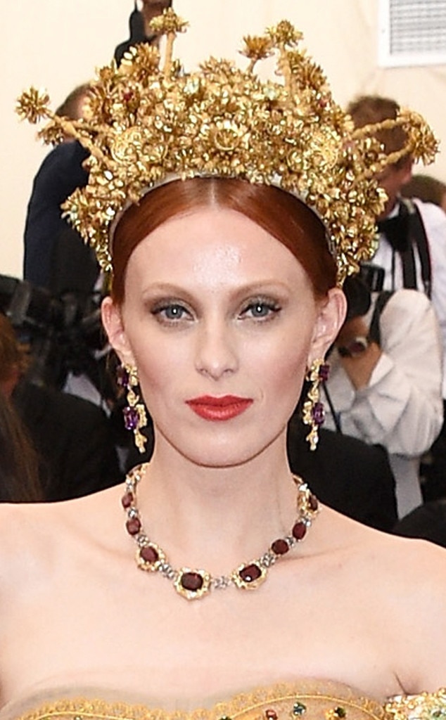 Karen Elson from Best Accessories at the 2015 Met Gala | E! News