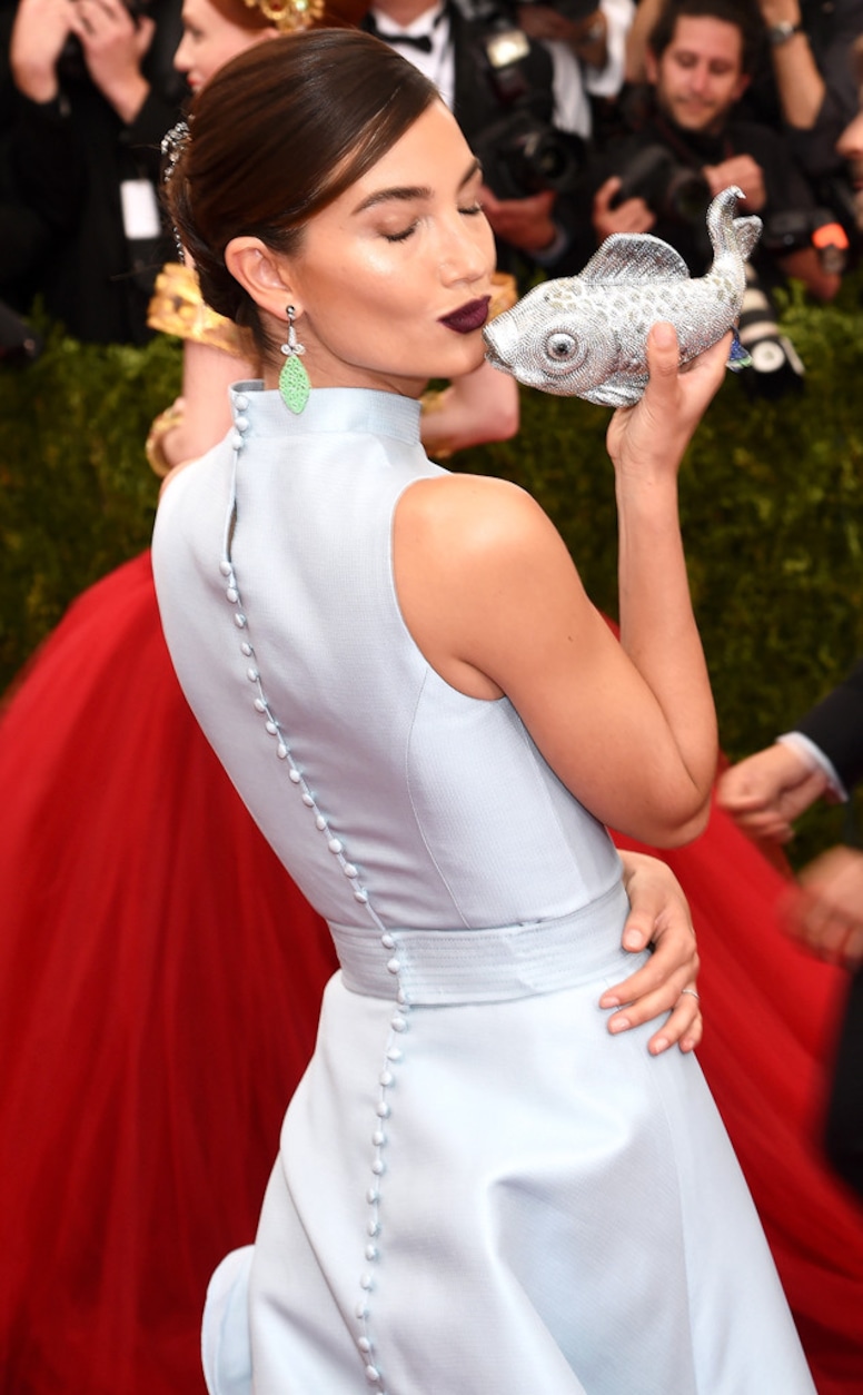 Lily Aldridge, Met Gala Accessories