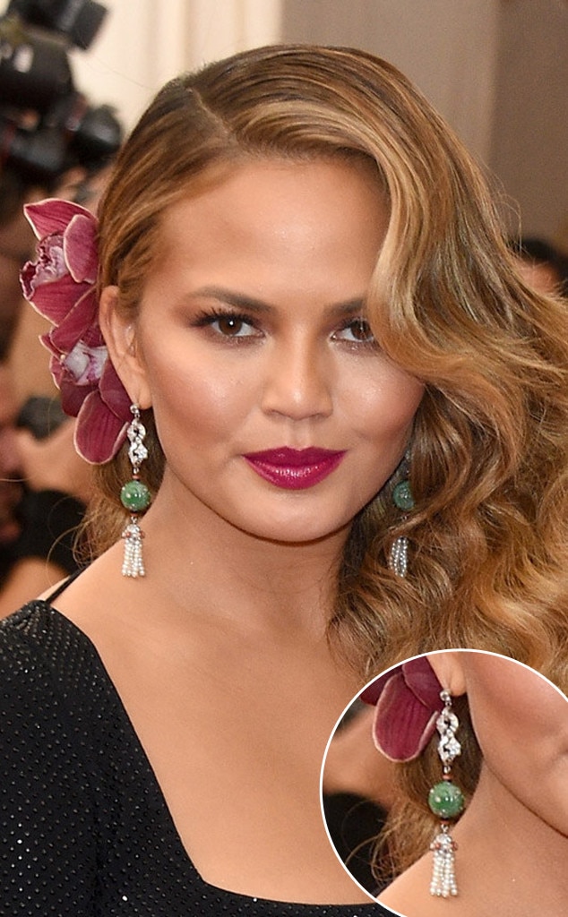 Chrissy Teigen from Best Accessories at the 2015 Met Gala E! News