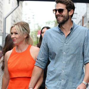 Jennie Garth Shares Wedding Plans E News Canada