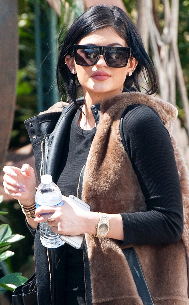 Kylie Jenner, Celebs Beauty Advice from Mom, ESC