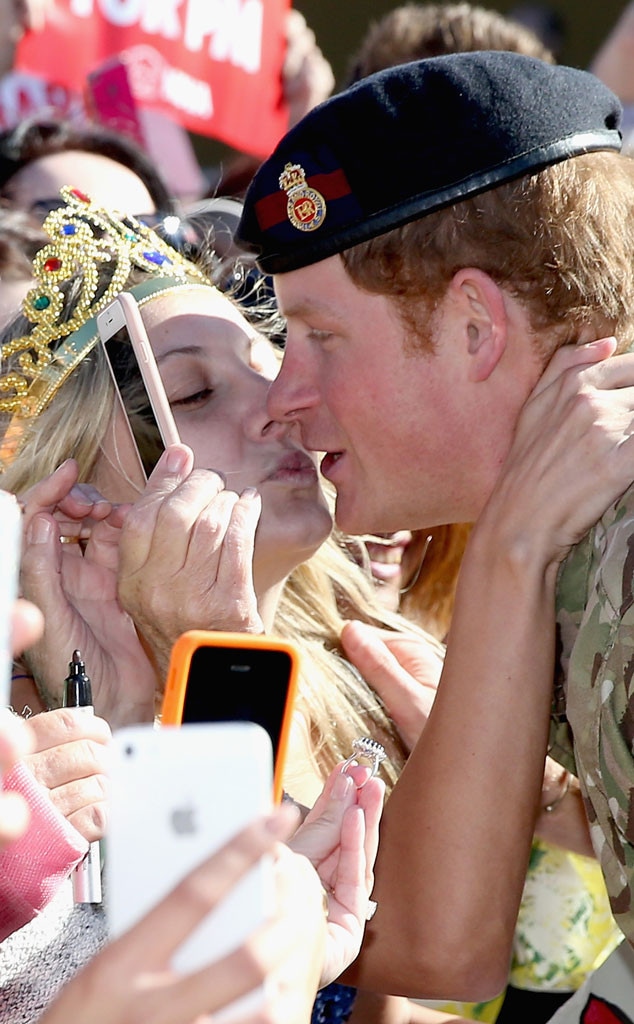 Prince Harry, Royal Fan, Kiss